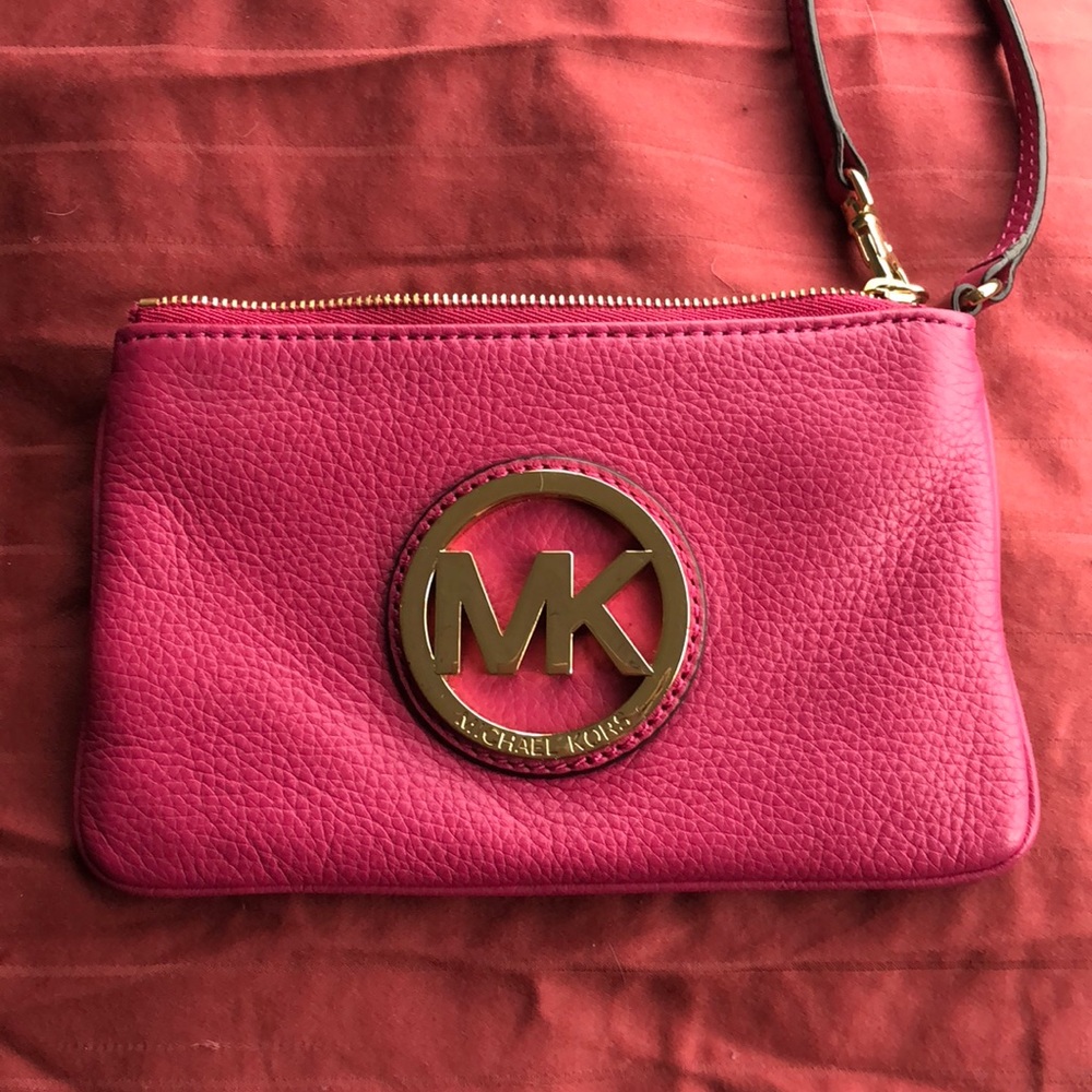 Michael Kors wristlet